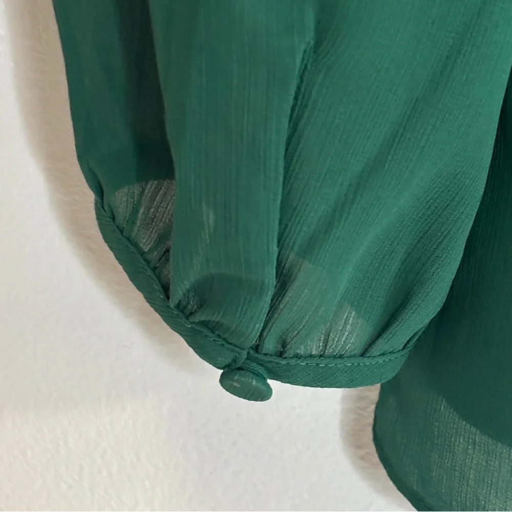 J Crew Chiffon Ruffle Neck 3/4 Sleeves Green Top Sz XS